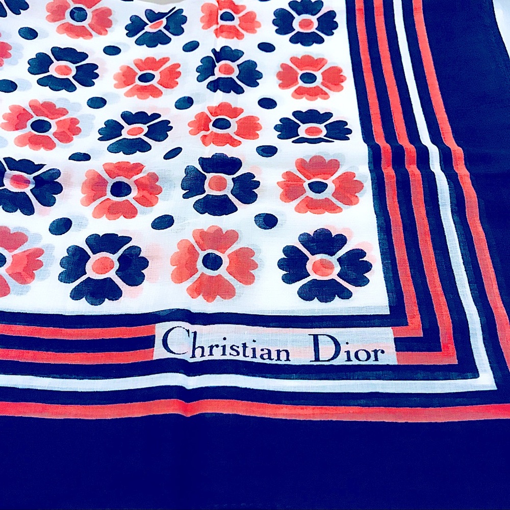 🥳HP🆕Rare: Luxury French Designer Christian_DIOR | MOD Floral Dainty SQUARE HP
